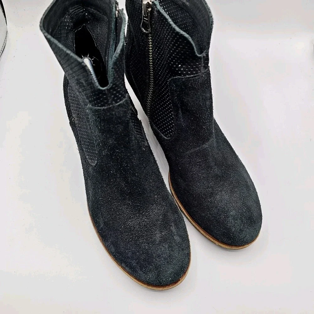 Kork-Ease colors may